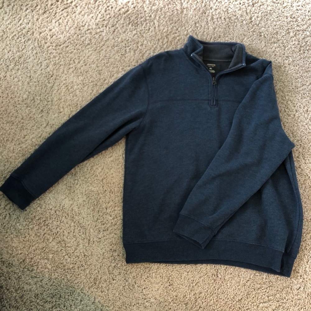 💛Men’s XL navy ARROW quarter zip💛